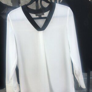 Premark white blouse size 6 - NWT